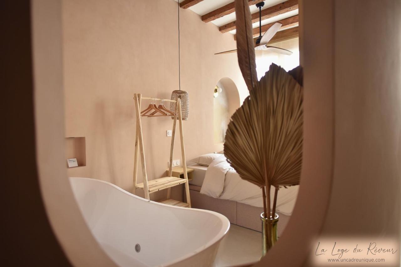 La Loge Du Reveur - Spa - Vieux-Lyon Luaran gambar