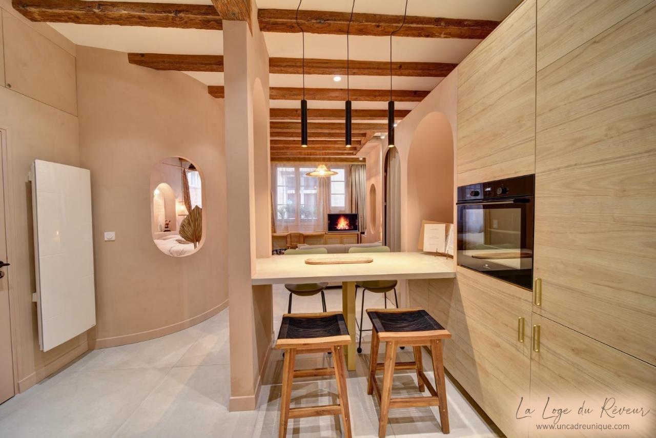 La Loge Du Reveur - Spa - Vieux-Lyon Luaran gambar